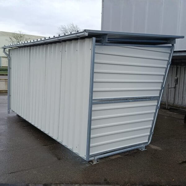 Fietsoverkapping verzinkt staal direct kopen Fietsoverkapping Siegen verzinkt staal met trapezium dak en zijwanden buitenopstelling bedrijfsterrein